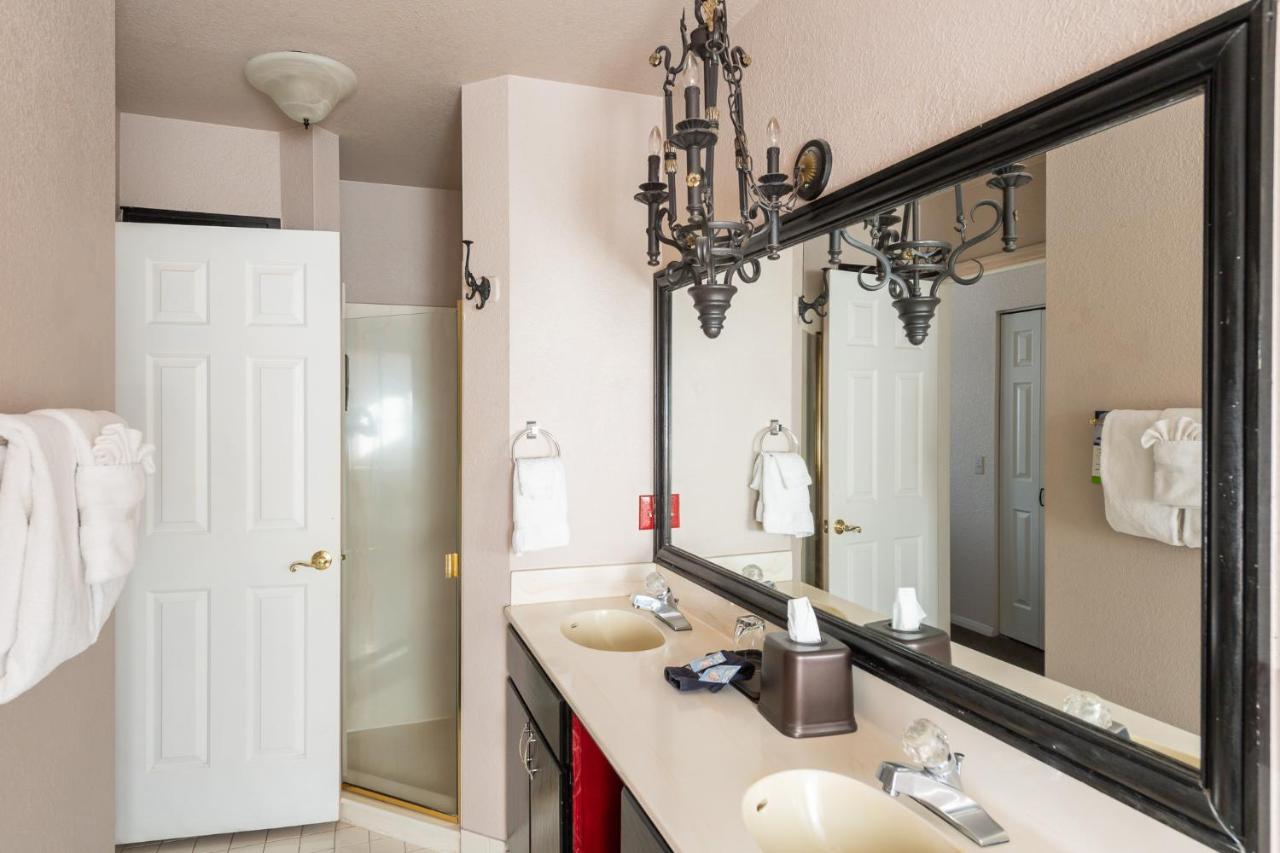 Whispering Creek Bed & Breakfast 4*