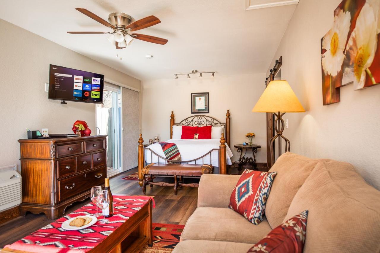 Whispering Creek Bed & Breakfast