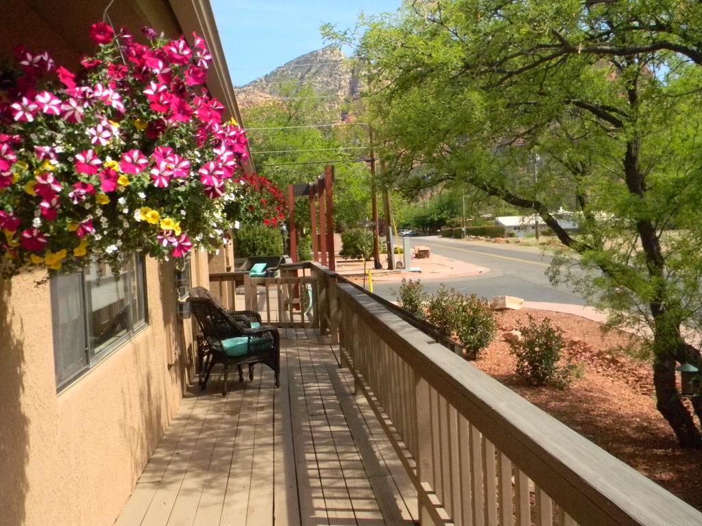 Whispering Creek Sedona